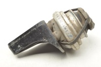 фото thumb №7, Mercedes amg gt c190 кронштейн подушка коробки a1902401200 a1976426431