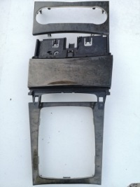 фото thumb №1, Панель рамка drewno kpl mercedes w204 avantgarde