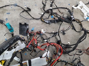 фото thumb №8, Bmw 1 f20 f21 f22 рестайлинг 18r. жгут установка комплектная