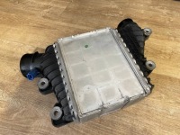 Купити Інтеркулер jaguar e-pace x540 оригінальний номер gj32-9l440-ad, фото thumb