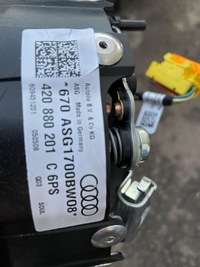 фото thumb №5, Audi r8 420 консоль капот панель ремни подушка uk