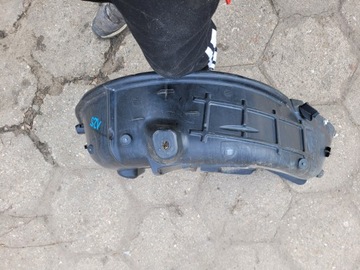 фото thumb №1, Підкрилок задні зад праві citroen c3 iii 3