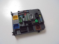 фото thumb №1, Коробка предохранителей peugeot 308 ii t9 1.2 thp 2015 rok