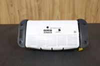 фото thumb №1, Mercedes slk r172 подушка подушка безопасности пассажира консоли a1728602702