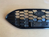 фото thumb №3, Ford focus iv 4 рестайлинг 2022 st решётка радиатор бампера средняя nx7b-8200-t