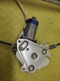 фото thumb №7, Honda accord vi подъемник стекло правый перед 0130821907