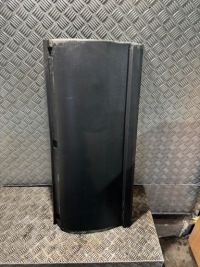 фото thumb №1, Iveco daily 2014r молдинг бічна крила правий задня 504099679