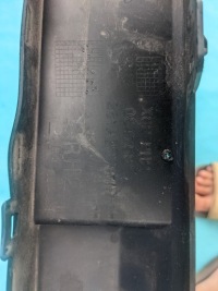 фото thumb №2, Решітка права решітка радіатора renault trafic iv 4 2023