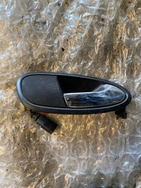 фото thumb №1, Ручка внутрішня права 5p0837114 seat leon ii