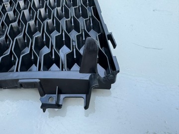 фото thumb №7, Jaguar f pace x761 16r- решётка бампера левый перед передняя