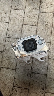 фото thumb №8, Подушка коробки arkana renault clio v 112531060r