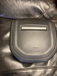 фото thumb №1, Подушка повітряна водія land rover range rover velar k8d2043b13 шкіра