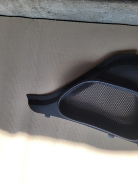 фото thumb №3, Mercedes ml w166 панель под лобовым стеклом защита левая