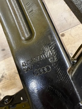 фото thumb №7, Каркас кріплення труба панелі консолі audi a8 d4