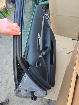 фото thumb №6, Двері перед передні праві пасажира audi a6 c6 універсал колір код- ly7w