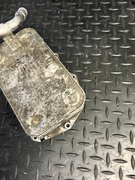 фото thumb №5, Радиатор масла audi a8 d4 4.2 tdi cds 057117021m