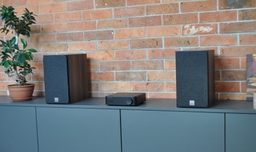 ARGON AUDIO SA1 ЧЕРНЫЙ + DALI OBERON 3 ТЕМНЫЙ ОРЕХ, АМБИЦИОННЫЙ ЗВУК И СТИЛЬ