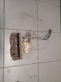 фото thumb №4, Супорт гальмівний правий перед audi a4 b7 2.0 tdi