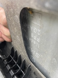 фото thumb №11, Бампер перед vw t-roc 2ga 17- решётка спойлер płog передний хороший полный pdc