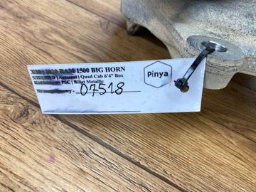 фото thumb №10, Поворотна опора ліва передня ступиця dodge ram 1500 2019+ usa