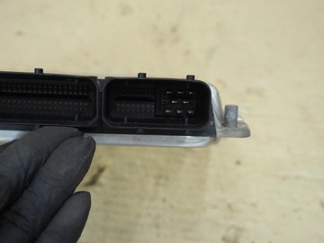 фото thumb №13, Блок управления двигателя audi a8 d3 6,0 w12 4e0906018