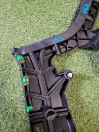 фото thumb №6, Volvo v60 напрямна бампера кронштейн задня 32390722