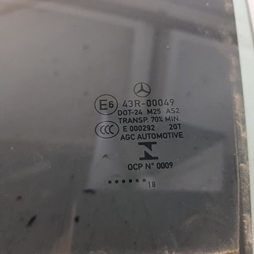 фото thumb №3, Стекло дверь левый зад mercedes w205