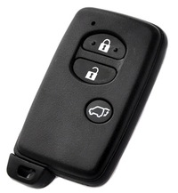 фото thumb №1, Toyota avensis corolla verso ключ pilot корпус