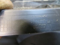 Volvo v60 ii 2.0d направляющая усилитель бампера задняя 31455676 Доставка, фото thumb