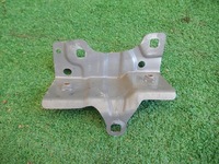 фото thumb №1, Кронштейн renault clio v 663503639r