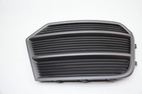 фото thumb №9, Решітка бампера права audi q3 8u 8u0807682p 2.0l дизель 100kw 2015