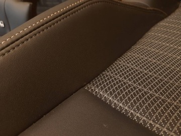 фото thumb №12, Peugeot 3008 iii сидіння диван обшивки підлокітник комплект 24r.