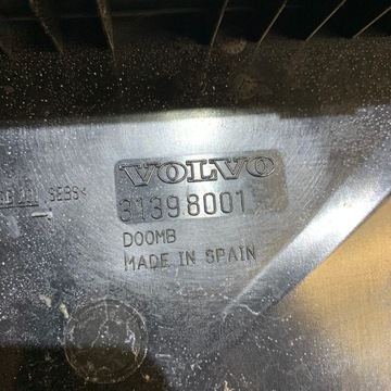 фото thumb №8, Volvo v60 ii корпус предохранитель 31398000 31398001