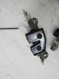 фото thumb №4, Замок замки сидіння задня volvo s60 ii