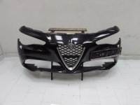 фото thumb №1, Alfa romeo gulia - бампер передний чёрный