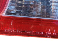 фото thumb №12, Лампа крышки багажника правый задняя toyota avensis verso 01-03r 7654