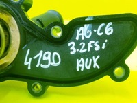 фото thumb №7, Термостат корпус audi a6 c6 a4 b7 a8 2.4 3.2 fsi 06e121111d