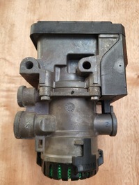фото thumb №4, Клапан модулятор ebs europa scania r 1879275
