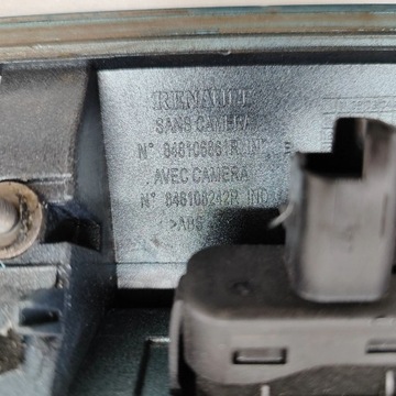 фото thumb №5, Renault zoe 2020 планка освещение задней номерного знака регистрационный