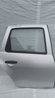 фото thumb №1, Двері праві зад задні dacia duster i 1 ted69