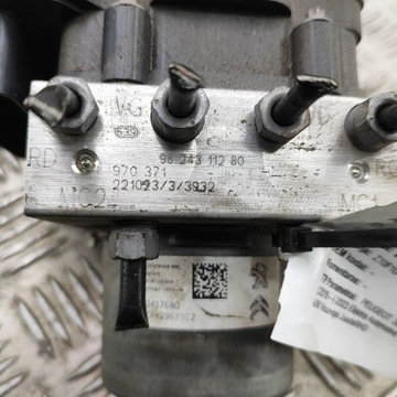 фото thumb №8, Peugeot 2008 ii 2023 насос abs