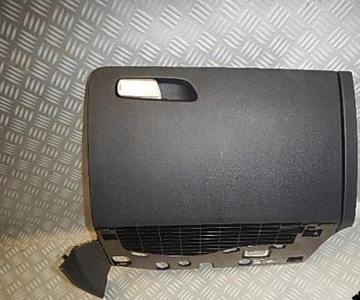 фото thumb №1, Audi q5 бардачок пассажира