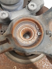 фото thumb №6, Поворотный кулак ступица суппорт правый перед 9824176680 peugeot 208 ii