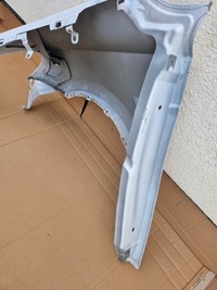 фото thumb №11, Tesla y крила перед правий 149347200c