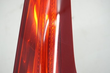 фото thumb №3, Volvo v40 ii лампа правый зад 31283340