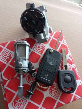 фото thumb №13, Vw golf iv 4 bora нова замок запалювання + замок вставка двері набір комплект замків