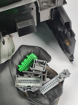 фото thumb №9, Тунель середній підлокітник volvo v70 iii 1158258