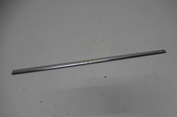 фото thumb №1, Bmw x3 e83 планка стёкла кузовной хром левая