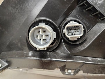 фото thumb №9, Лампа права передня перед mazda mx5 k124-51030 повний led