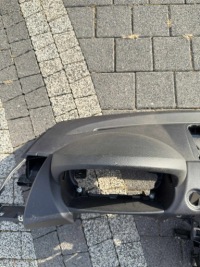 фото thumb №6, Торпедо роздавальна подушка bmw 1 e81 e82 e87 e88 європа чорна подушка